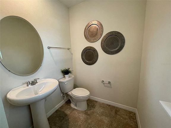 3rd image of 11026 Great Rock St