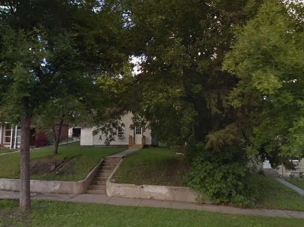 616 W Stanton Ave, Fergus Falls, MN 56537