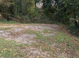 Scott St, Tellico Plains, TN 37385