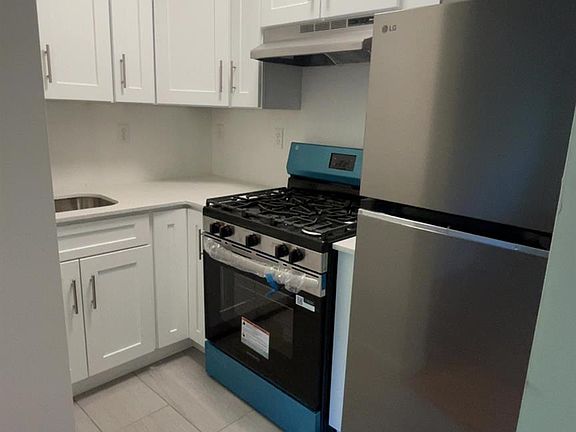 2nd image of 671 Bronx River Road #LG