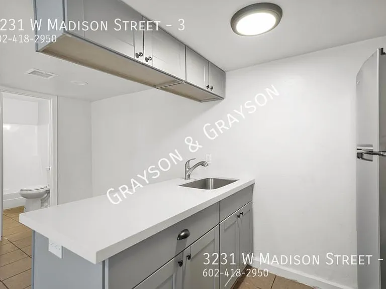 3231 W Madison St #3 — Photo 10