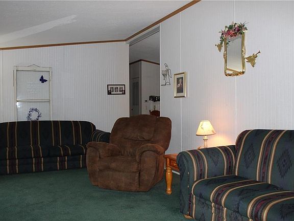 4th image of 5802 W Janssen Ln