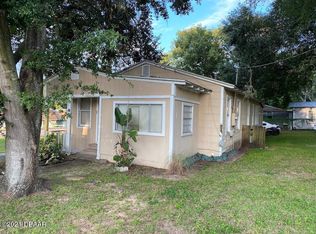 71 Glover St, Eustis, FL 32726