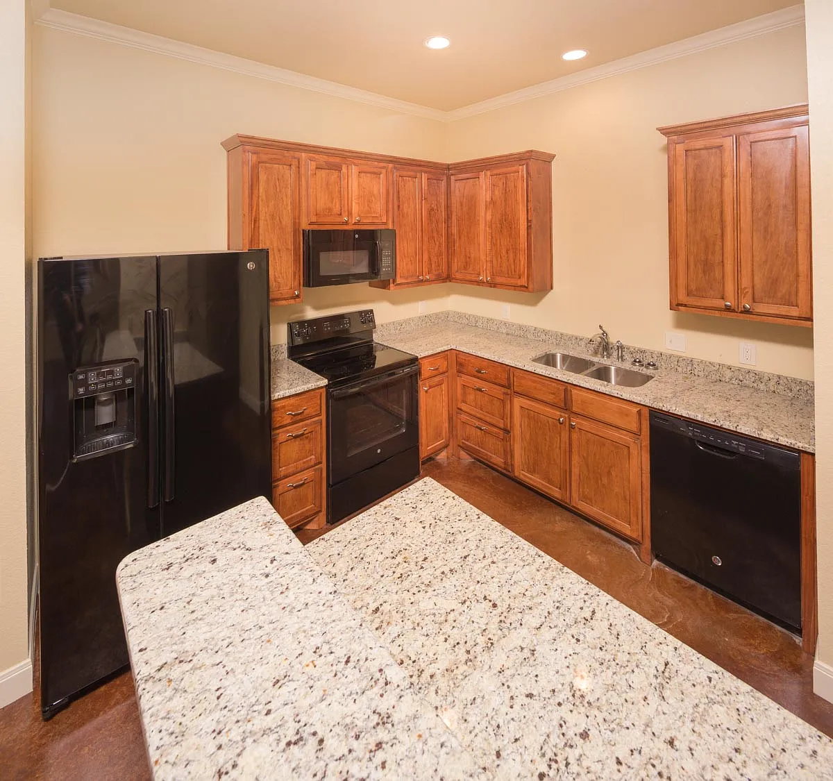 5705A Elephant Butte — Photo 2