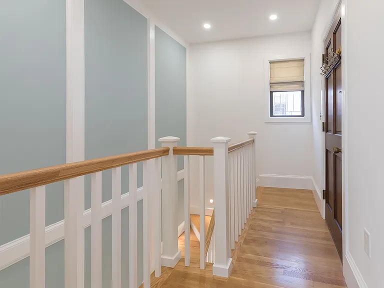31 Bay State Rd #4 — Photo 20