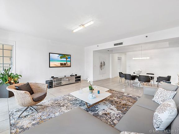 5th image of 19115 Fisher Island Dr #19115