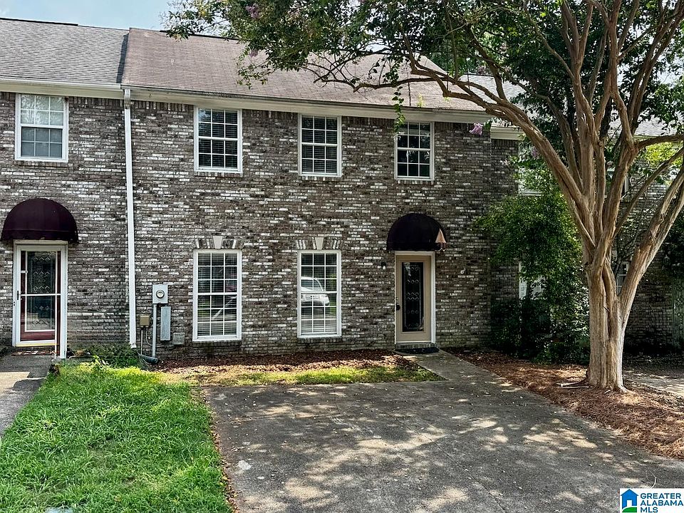 1st image of 155 Chase Creek Cir
