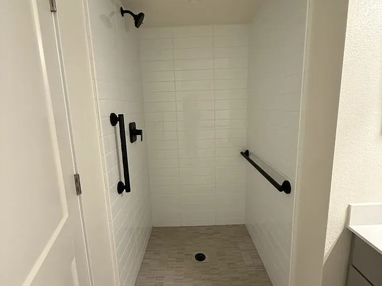 209 Wellness Way — Photo 3
