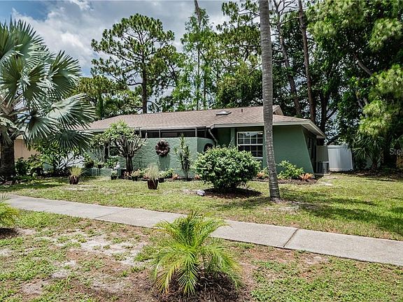 3rd image of 4059 Gatewood Dr
