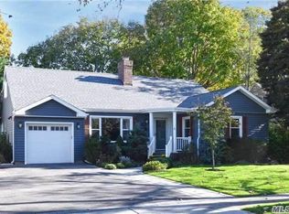 45 Winding Rd, Rockville Centre, NY 11570