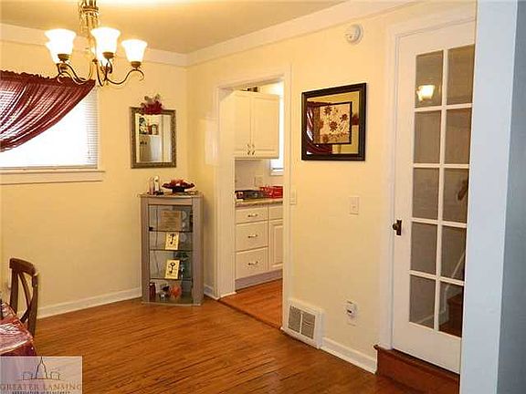 4th image of 226 Elvin Ct