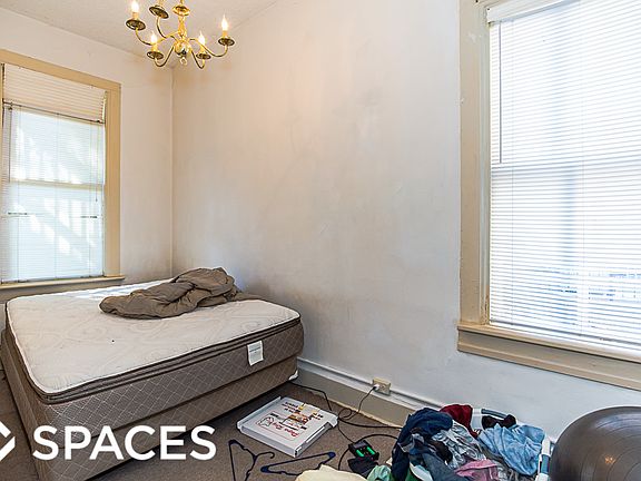 5th image of 3108 N Western Ave APT 1R