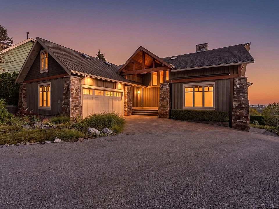 1st image of 5575 Fairlight Cres
