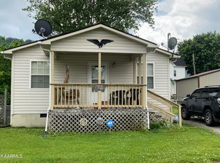 812 Jacksboro Ave, Rocky Top, TN 37769