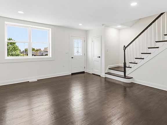 4th image of 5428 Addington Rd