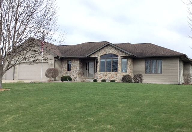 1st image of W14057 Selwood Dr