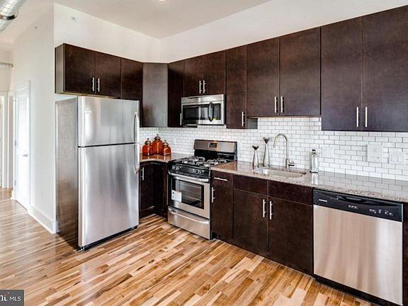 3rd image of 1234 N 30th St