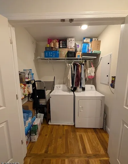 104 Broughton Ave #1B — Photo 20