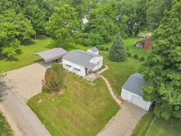 5328 Dahlia Dr NE, Thornville, OH 43076