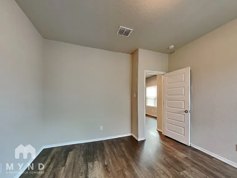 Scott Hollow — Photo 131
