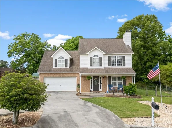 106 Summerfield Ct NE, Calhoun, GA 30701