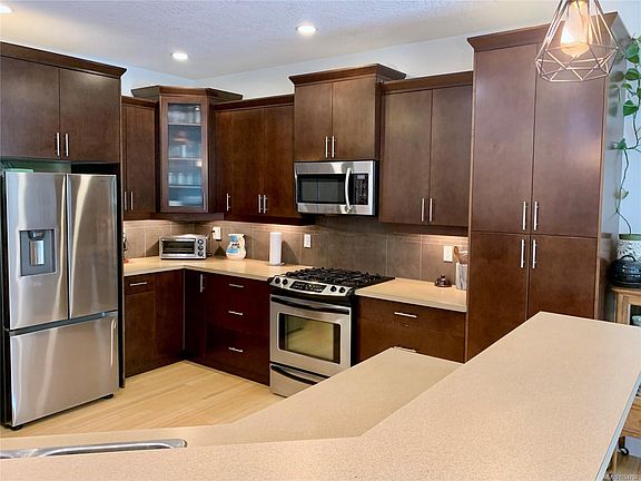 5th image of 3379 Sewell Ln