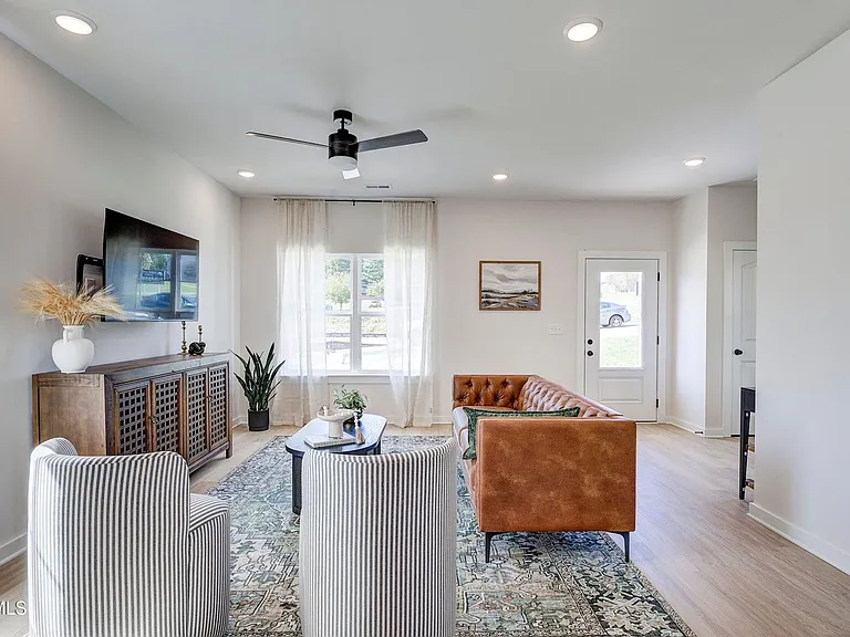 4165 Gambrel Oaks St — Photo 14
