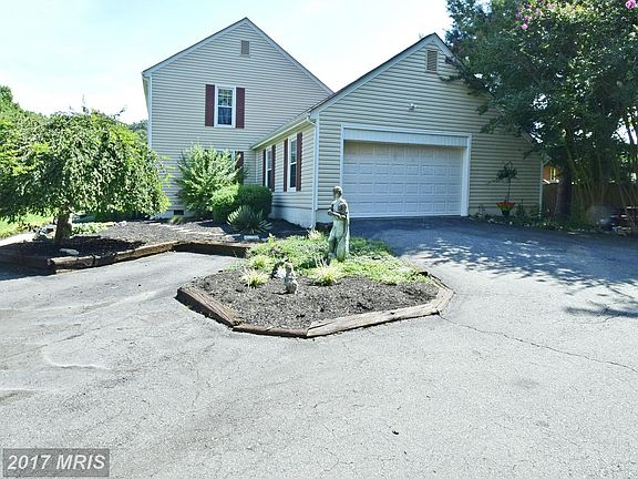 4th image of 2003 Dewey Dr