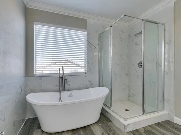 5802 Field Breeze St, Las Vegas, NV 89148