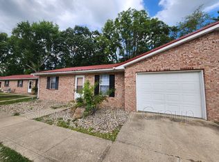 2484 E Clayton Dr, Terre Haute, IN 47802