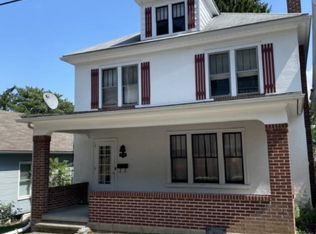 240 E 4th St, Lewistown, PA 17044