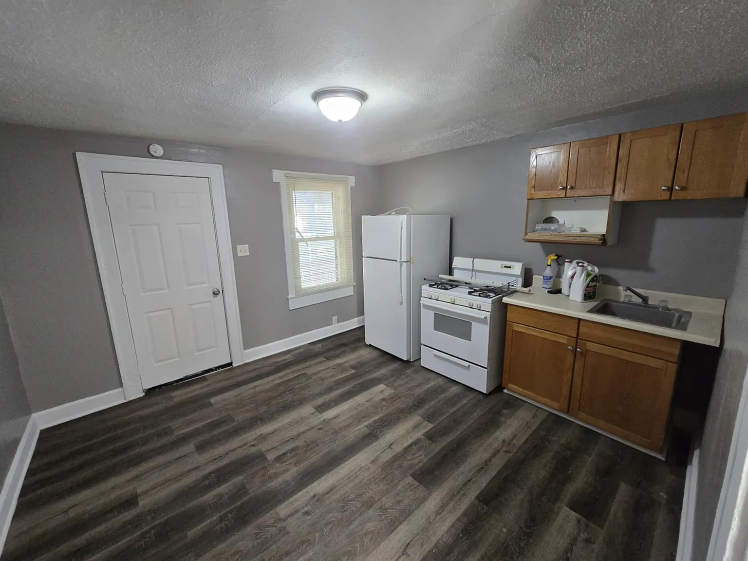 1 bed, 624 sqft, $1,200 — Photo 2