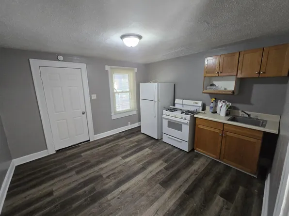 933 N Ewing St, Indianapolis, IN