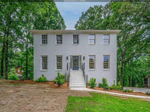 1700 White Oak Pl, Birmingham, AL 35244