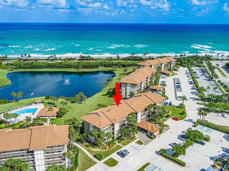 501 S Seas Dr #202 — Photo 1
