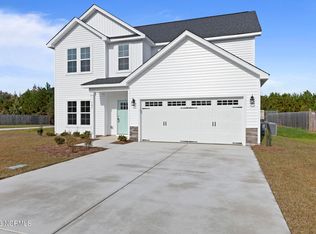 505 Sailboat Dr, Swansboro, NC 28584