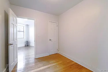 Rented by Hillel Realty Group