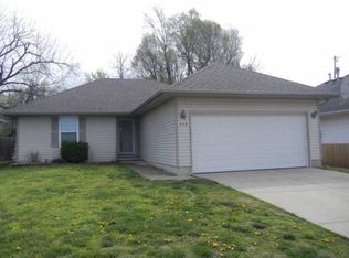 668 N Elder Ave, Springfield, MO 65802