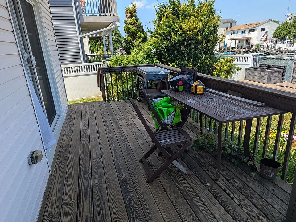 205 Sportsmans Ave