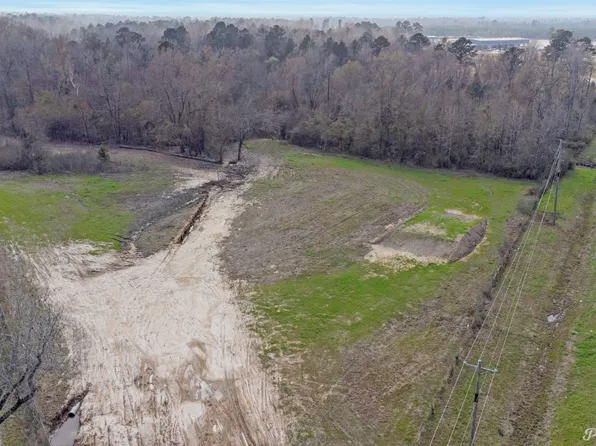5675 1/2 Highway 175, Frierson, LA 71027