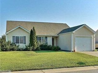 2443 Stratford Lake Rd, Winston Salem, NC 27103