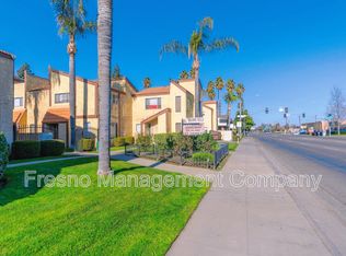 815 S Demaree St APT 11, Visalia, CA 93277