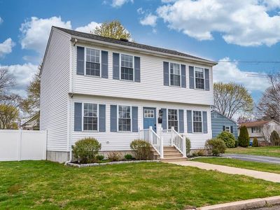 88 Sweet Meadow Dr, Cranston, RI, 02920