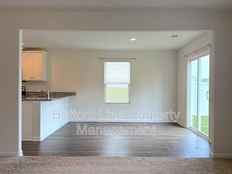 169 Wellshire Dr — Photo 6