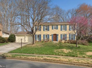 2302 Tanglevale Dr, Vienna, VA 22181