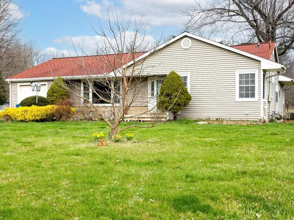 5231 Colorado Ave, Sheffield Village, OH 44054