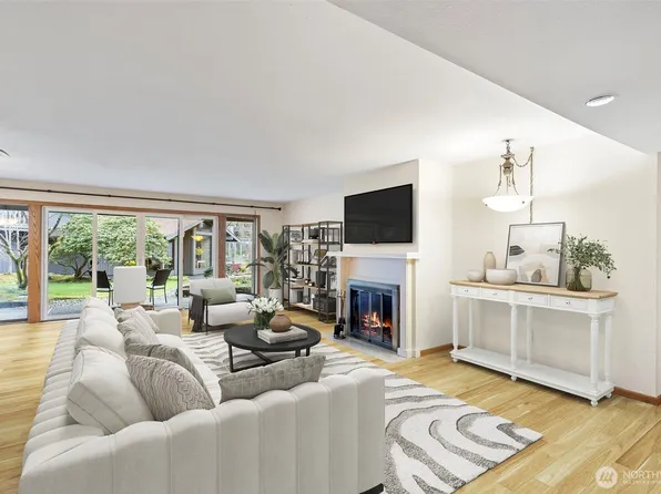 1602 NE 140th Street #N2, Seattle, WA 98125