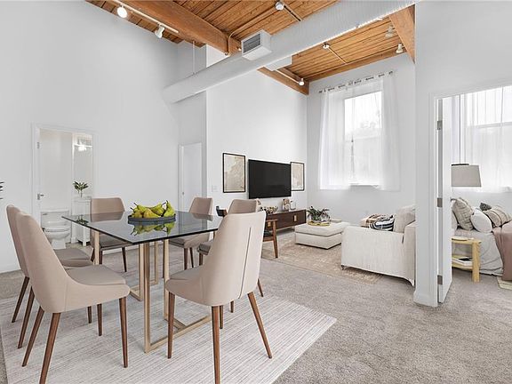 4th image of 494 Woonasquatucket Ave APT 206