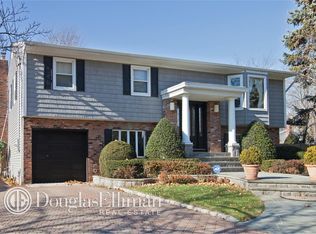 7 Lincoln Rd, Bethpage, NY 11714