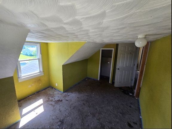 3rd image of 3128 Elinore Ave